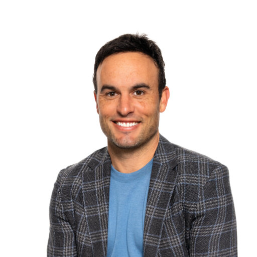 Episode 260- Why Winning Doesn’t Fix What You Think It Will with Soccer Legend Landon Donovan
