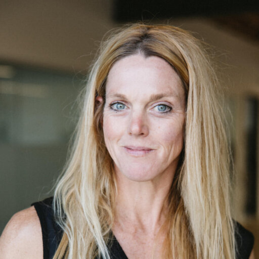 Episode 267- How to Feel Stronger, Healthier, and More Energized at Any Age with Dr. Stacy Sims